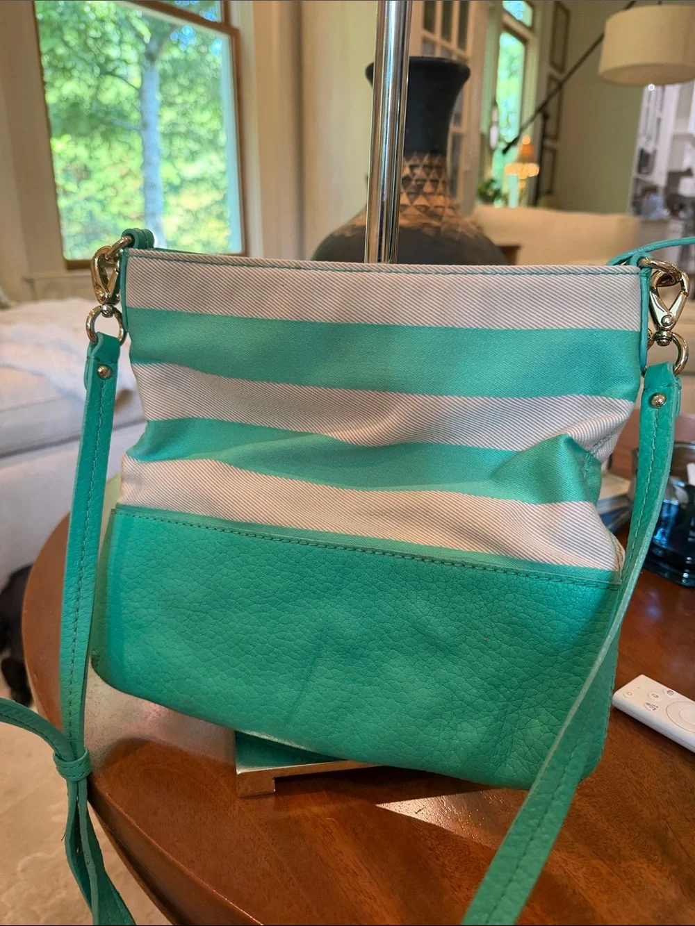 Kate Spade New York Grove Court Stripe Cora crossbody bag!!